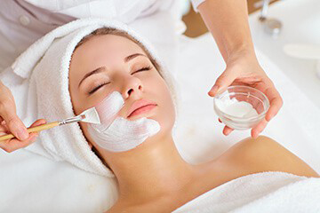 facial-and-chemical-peels-service